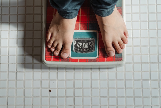 Choosing the best non-surgical weight loss option may seem daunting